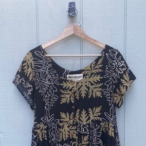 Manuheali’i Button-Down Dress